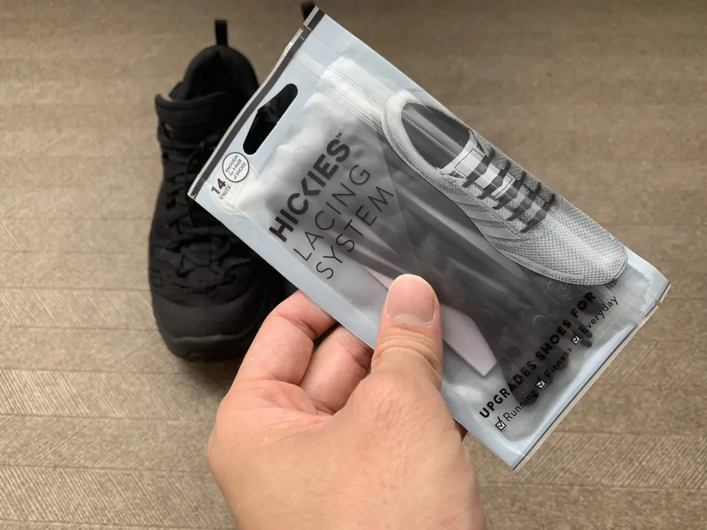 Comparison of HICKIES and traditional laces